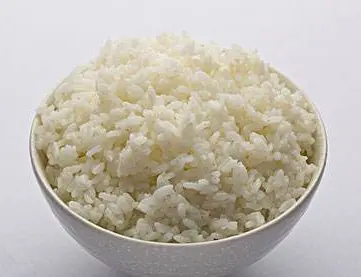 大米饭（籼米，精米）的升糖指数(GI值),升糖负荷(GL值)热量,蛋白质含量,碳水化合物含量,嘌呤含量
