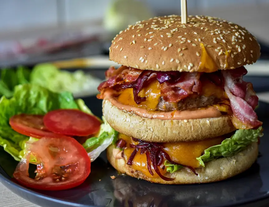 汉堡包的升糖指数(GI值),升糖负荷(GL值)热量,蛋白质含量,碳水化合物含量,嘌呤含量 汉堡包的升糖指数(GI值),升糖负荷(GL值)热量,蛋白质含量,碳水化合物含量,嘌呤含量