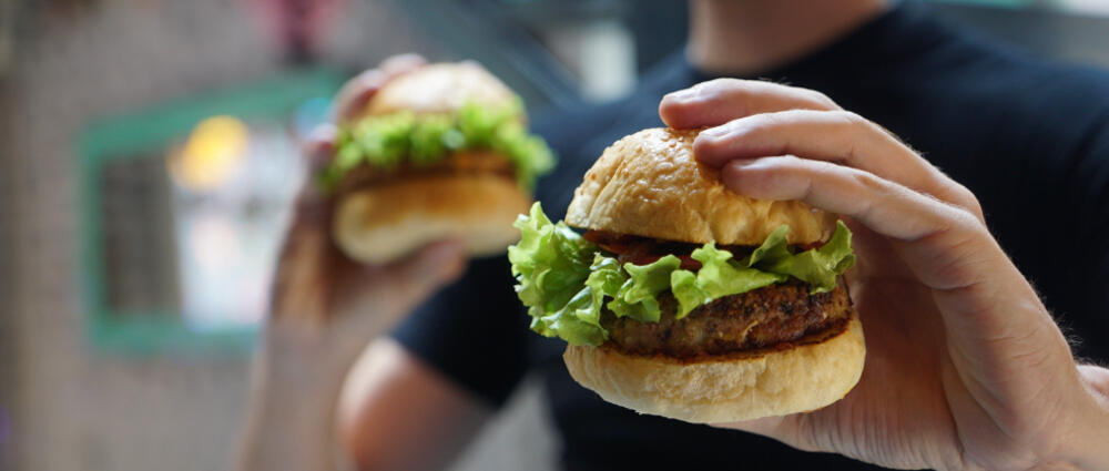 研究：夜间进食更易导致糖尿病和代谢紊乱