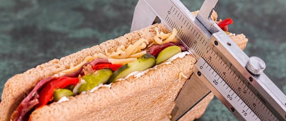 每天下午1点前消耗完当天所需80%的热量有助于控制血糖升高