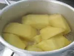 面包果（去皮，煮10分钟）的升糖指数(GI)升糖负荷(GL)及热量