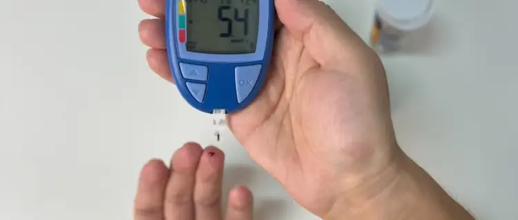 为什么不同手指测的血糖值不一样？